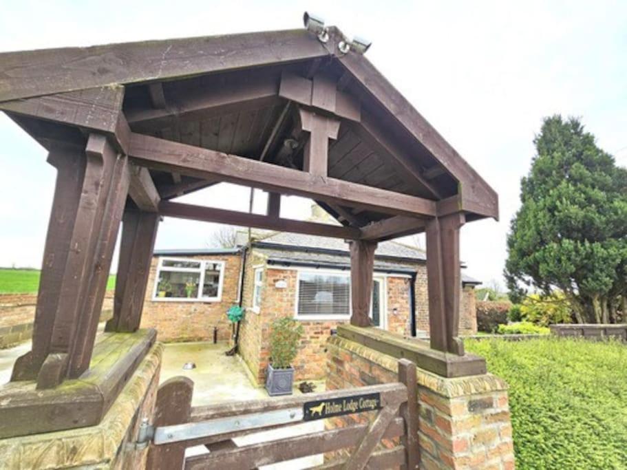Holme Lodge Cottage Thirsk Bagian luar foto