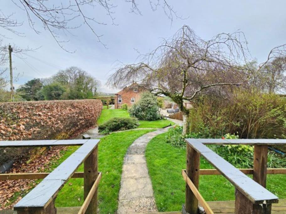 Holme Lodge Cottage Thirsk Bagian luar foto